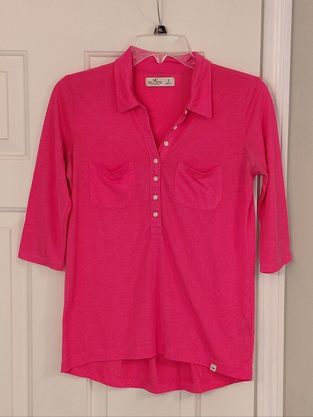 Hollister Neon Pink Button Soft Causal 3/4 Sleeve Shirt Size Small